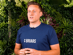Why Consider Expansion Into the UK? 